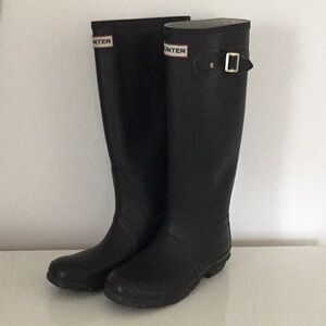 Hunter Black Tall Rain Boots